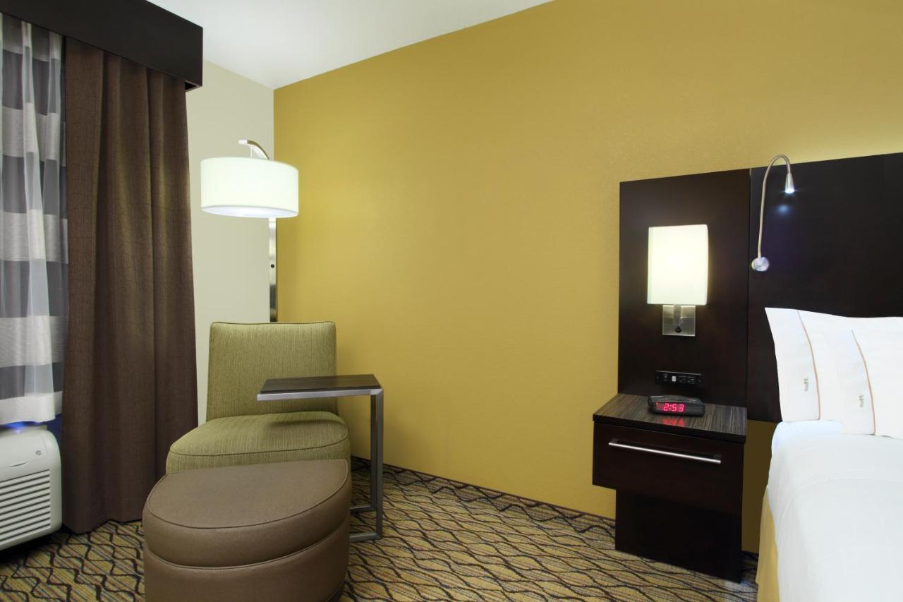 Holiday Inn Express - Colorado Springs - First & Main, An Ihg Hotel Habitación foto